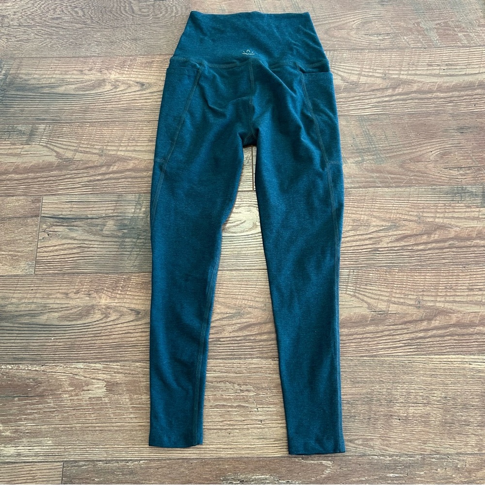 Beyond Yoga Leggings Dark Green Small - Picture 3 of 9